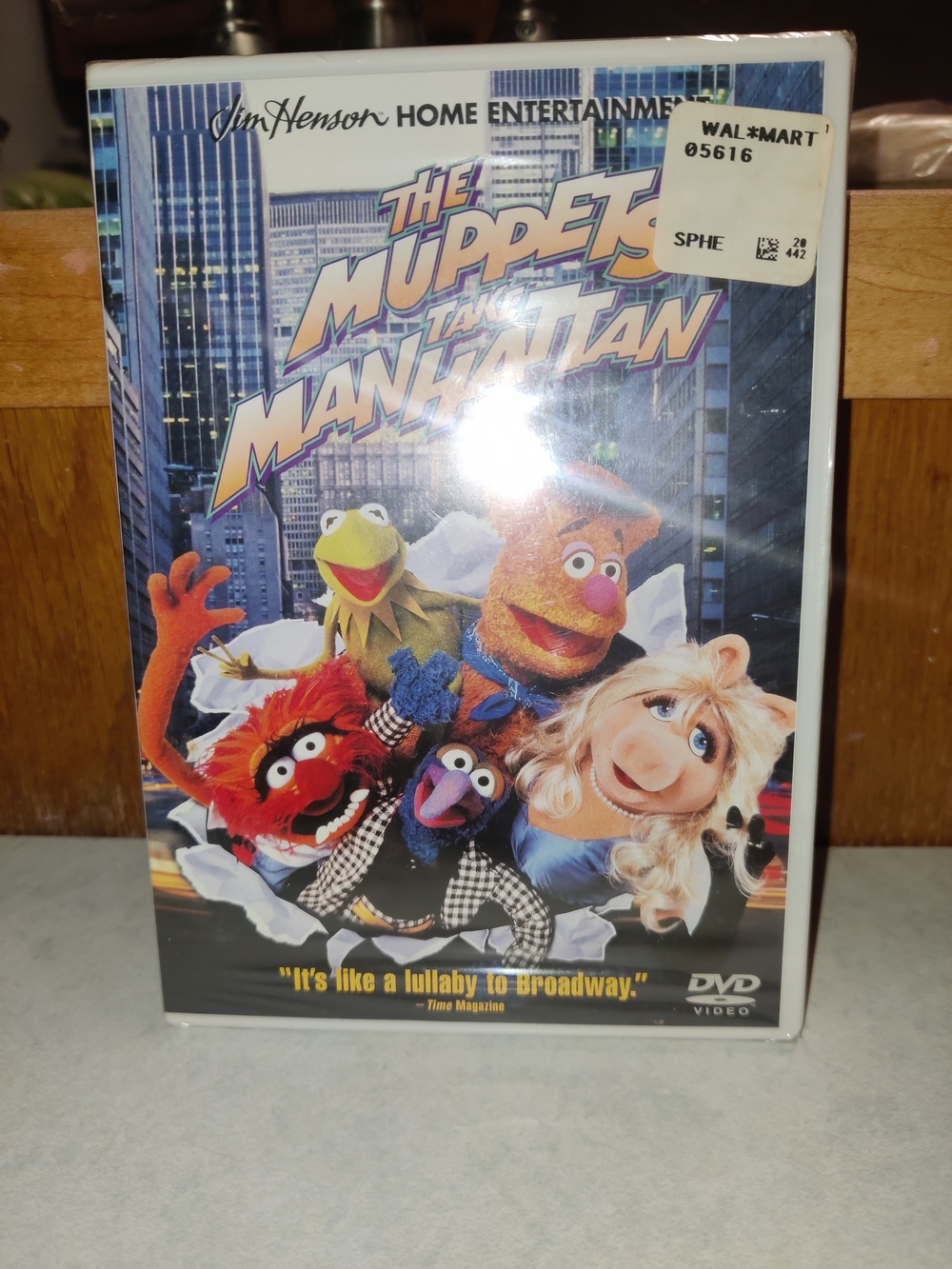 The Muppets Take Manhattan DVD Brand New Sealed- Blue Cover Art
